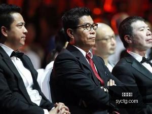 山东泰山训,练场内幕,球迷直播引,尊龙凯时,尊龙平台,在线娱乐,尊龙娱乐,真人视讯